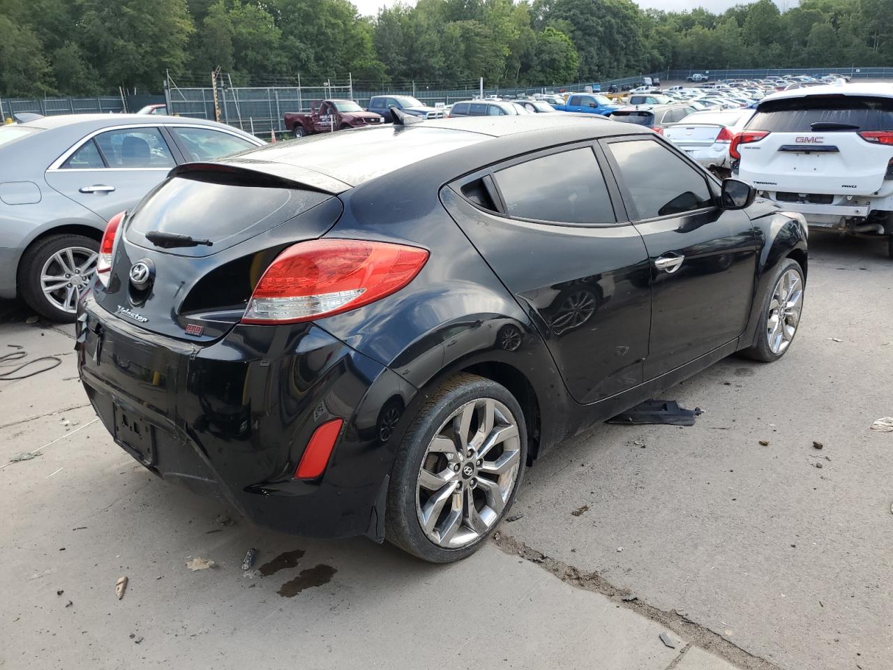 2015 Hyundai Veloster VIN: KMHTC6AD2FU219631 Lot: 67686904