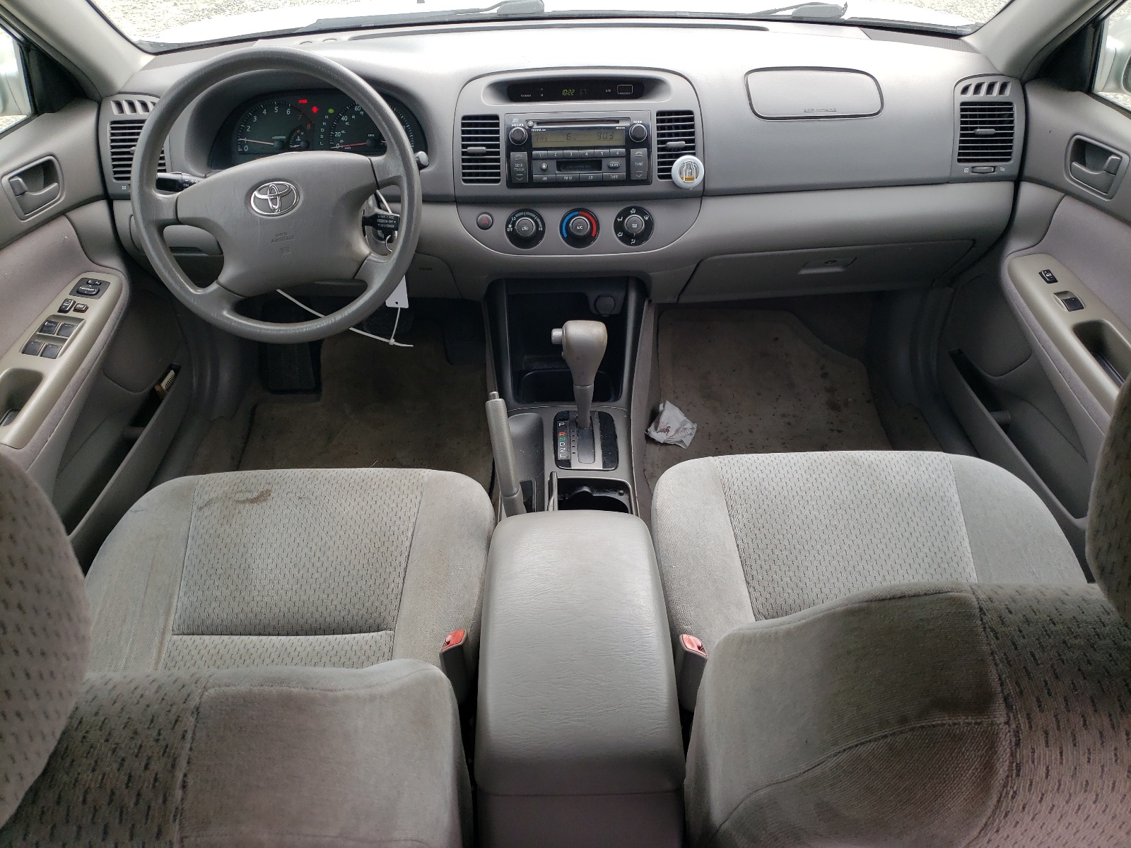 4T1BE32K34U349819 2004 Toyota Camry Le