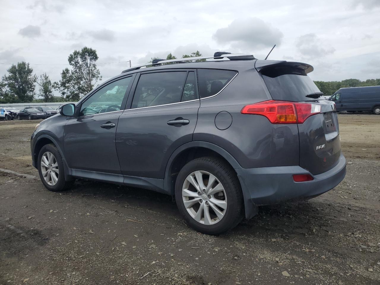 2T3DFREV9FW405383 2015 TOYOTA RAV 4 - Image 2