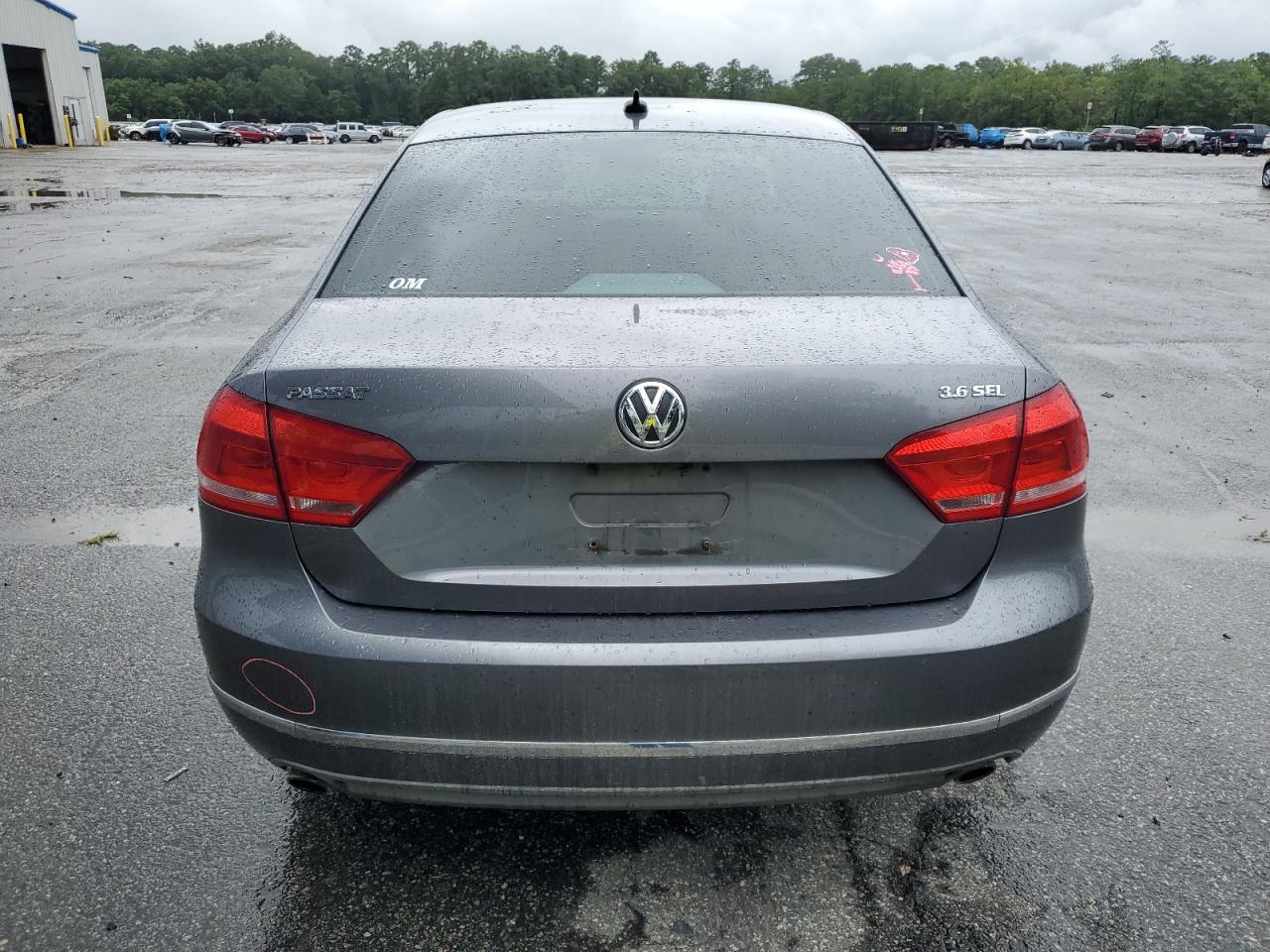 2012 Volkswagen Passat Sel VIN: 1VWCM7A37CC011421 Lot: 65205784