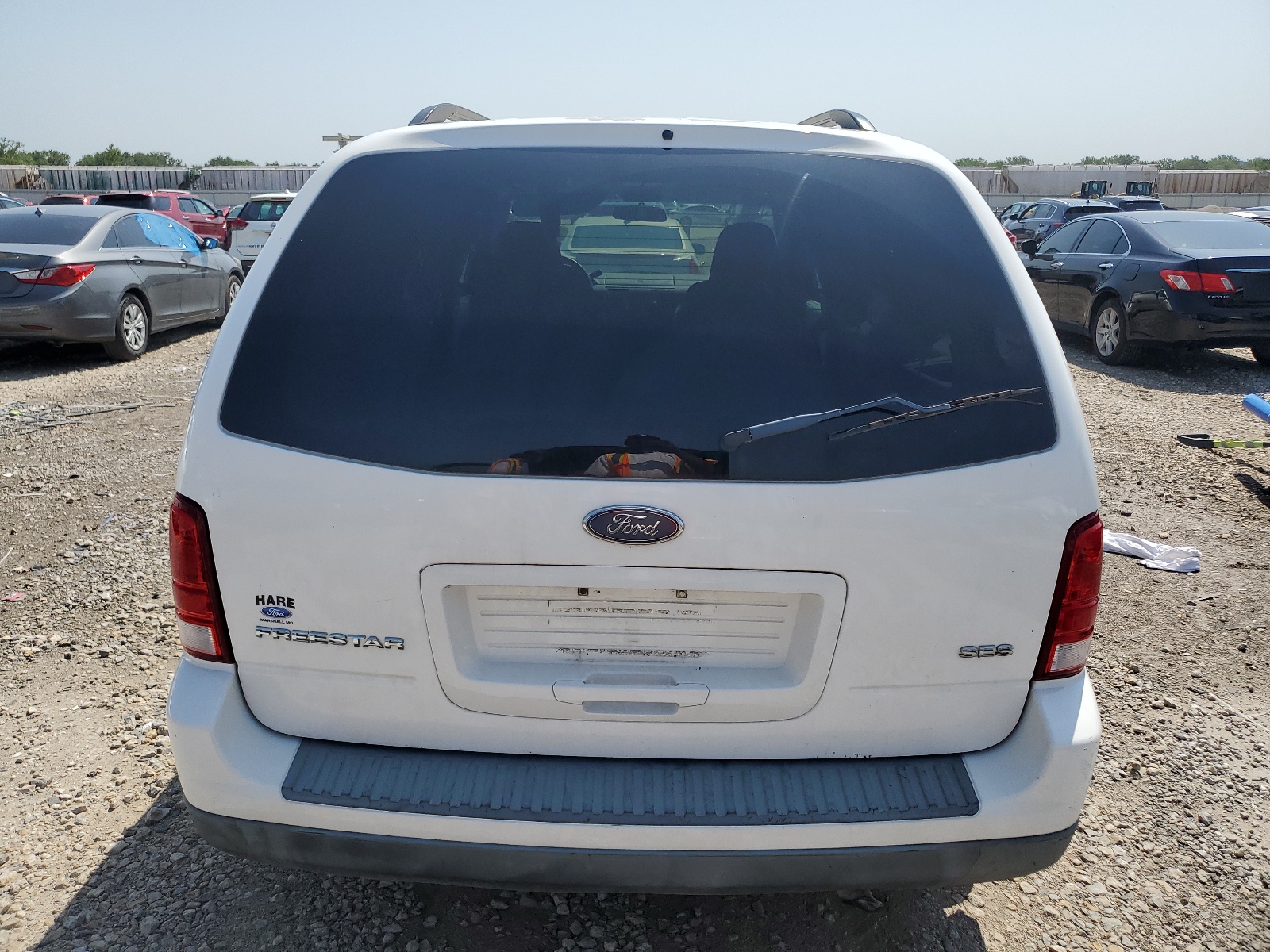 2FMZA576X4BA69838 2004 Ford Freestar Ses