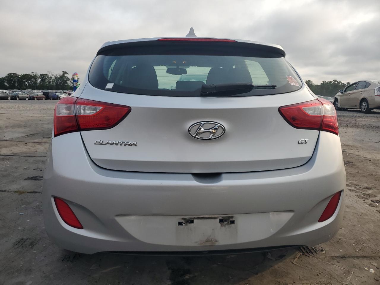 2013 Hyundai Elantra Gt VIN: KMHD35LE6DU124572 Lot: 65953304