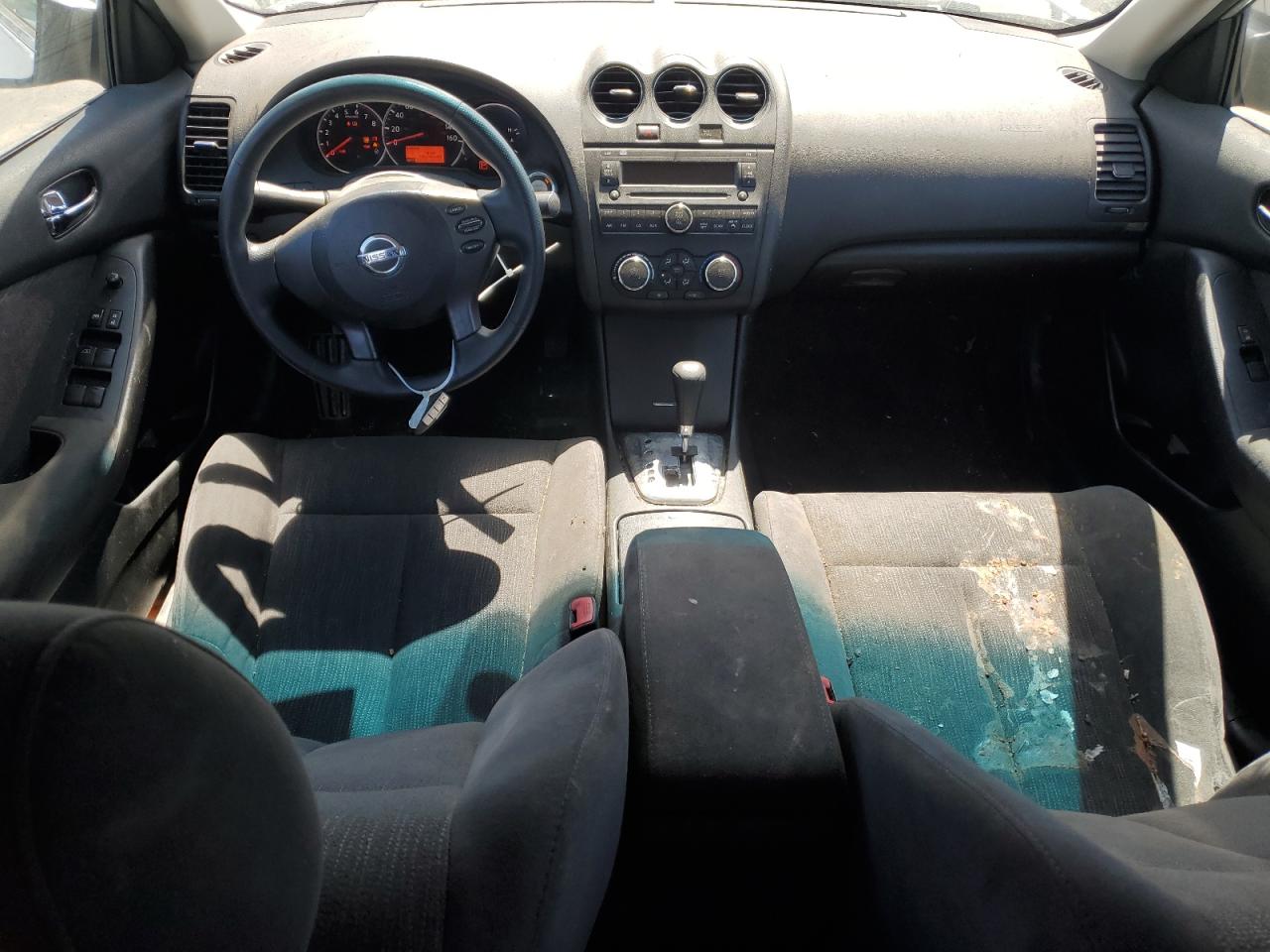 2012 Nissan Altima - Image 8
