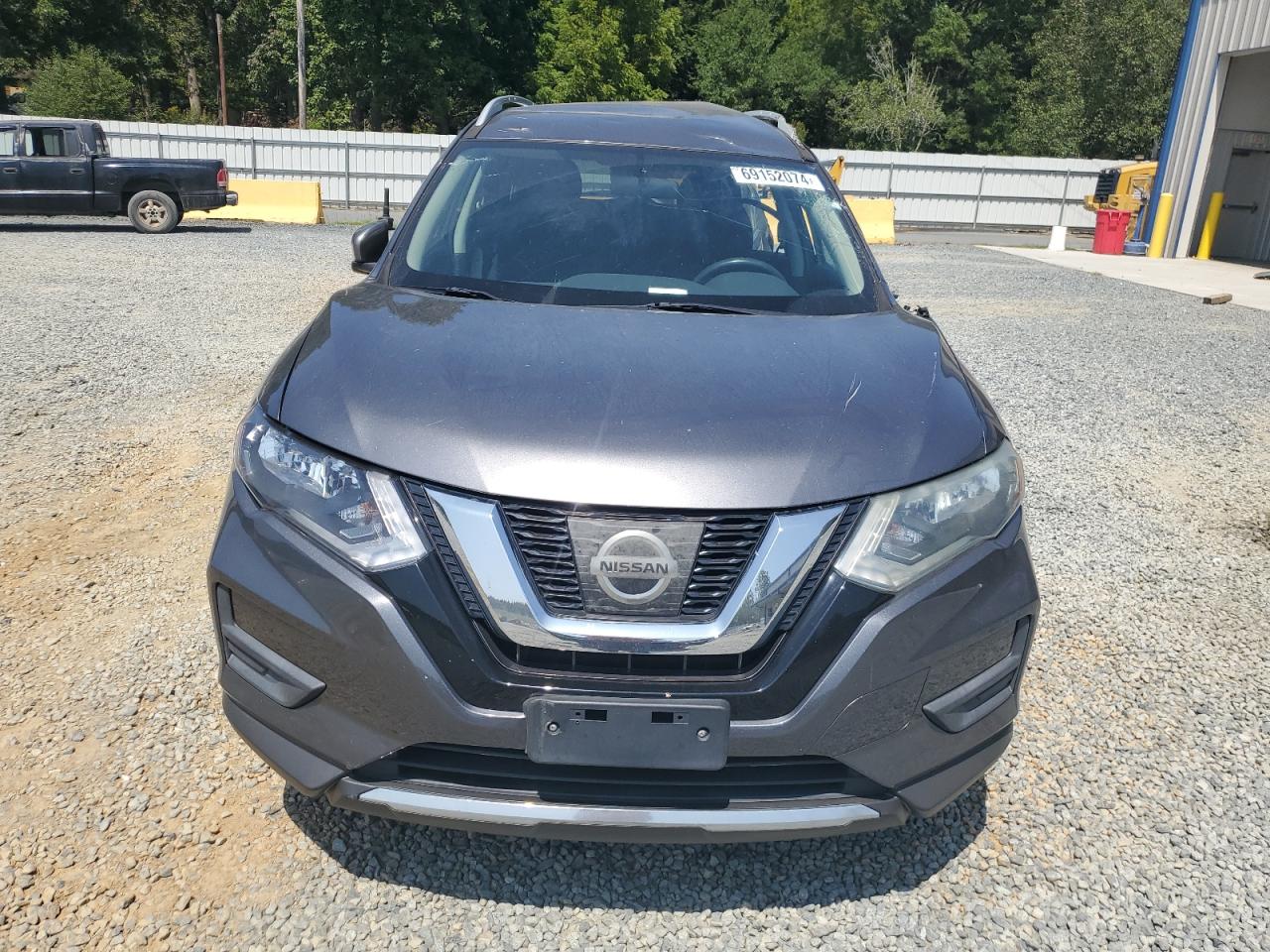 2017 Nissan Rogue - Image 5