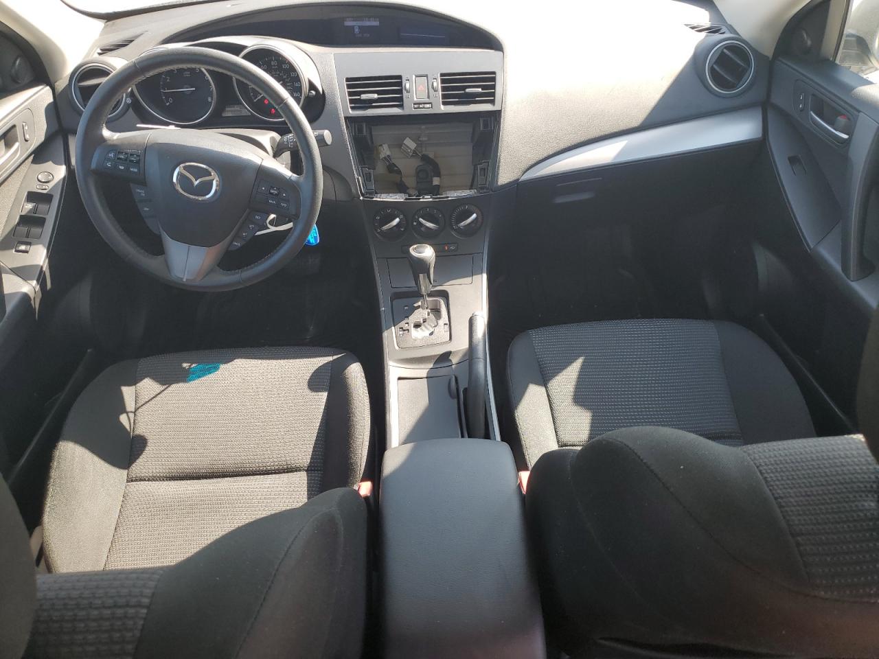 JM1BL1L71C1666281 2012 Mazda 3 I