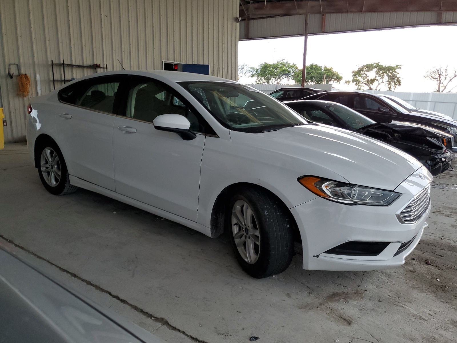 3FA6P0HD4JR259059 2018 Ford Fusion Se