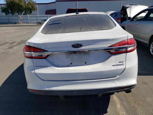 Sedans FORD FUSION 2017 White