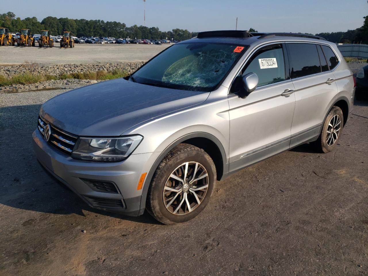 3VV3B7AX2LM057878 2023 VOLKSWAGEN TIGUAN - Image 1