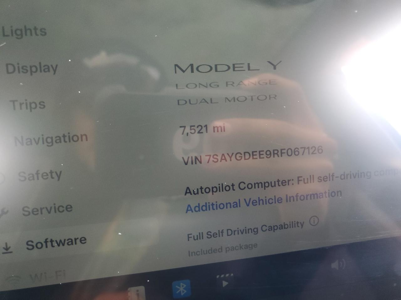 7SAYGDEE9RF067126 2024 Tesla Model Y