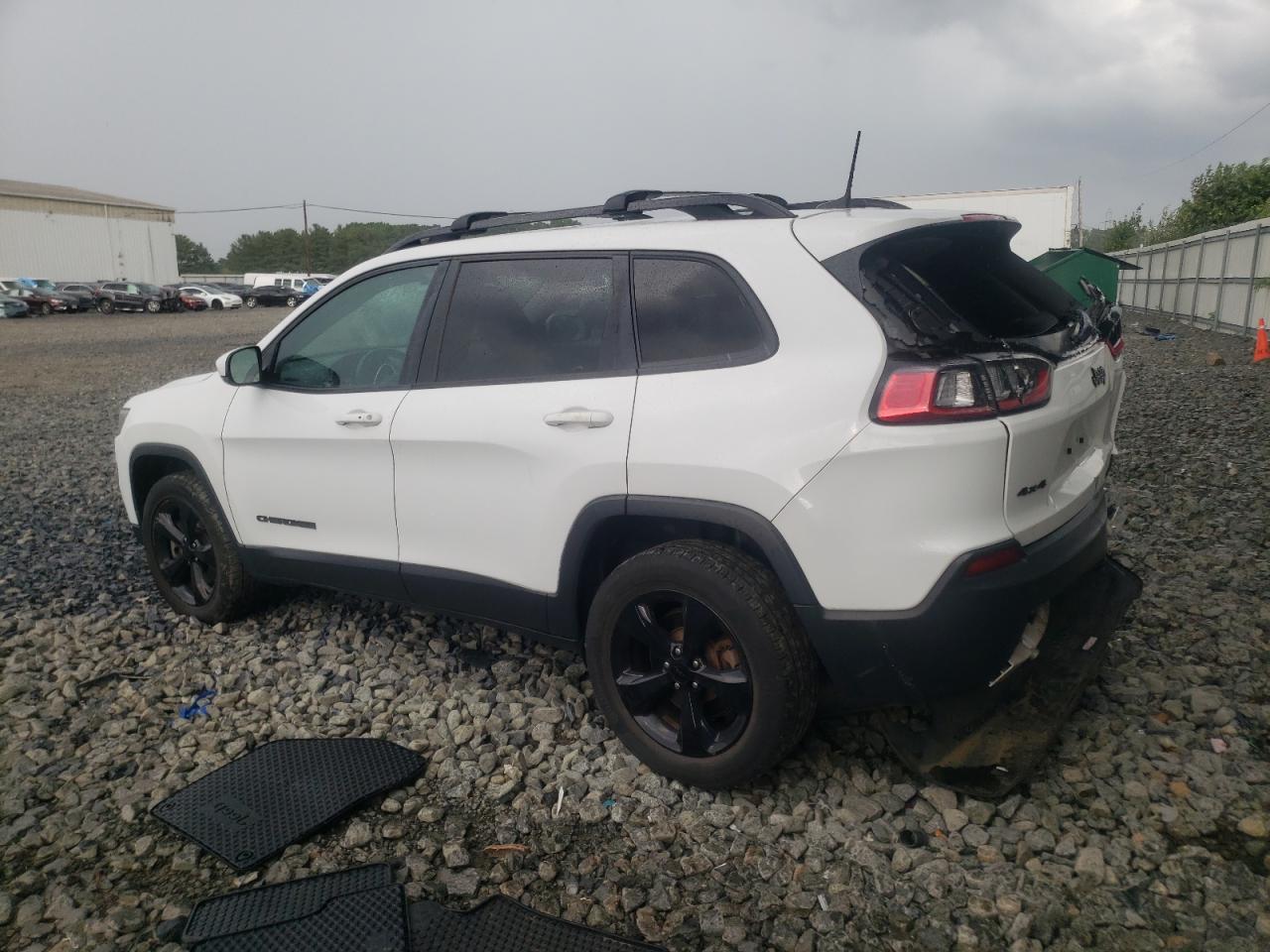 1C4PJMLB2KD378266 2019 JEEP GRAND CHEROKEE - Image 2