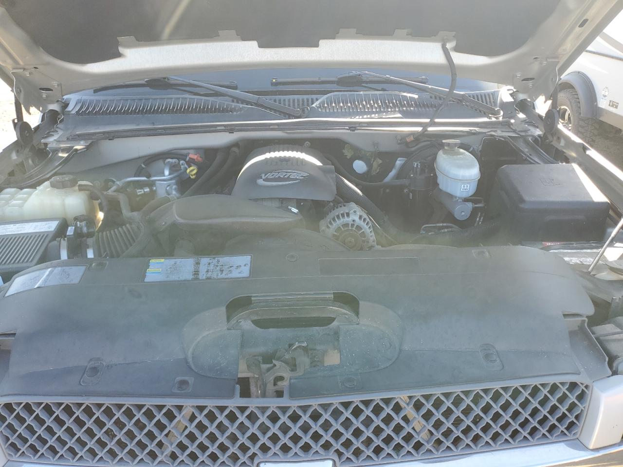 2004 Chevrolet Silverado K1500 VIN: 2GCEK19T641237251 Lot: 69283944