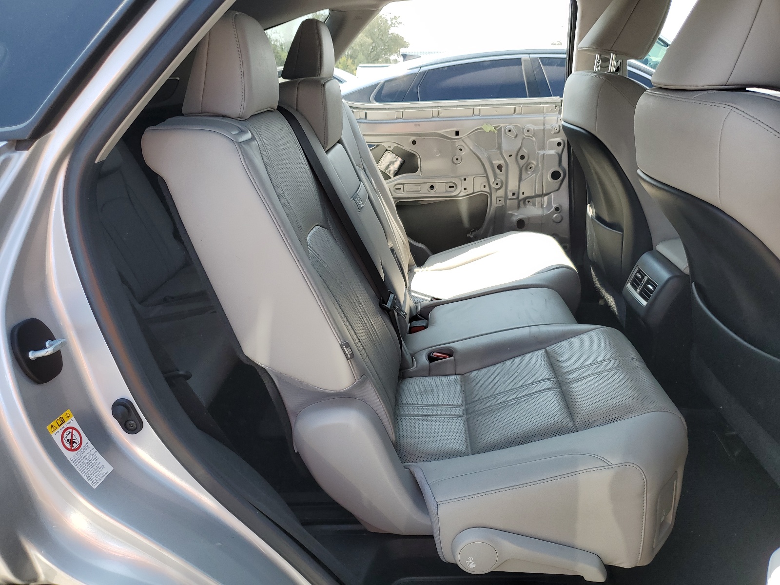 JTJGZKCAXJ2008582 2018 Lexus Rx 350 L