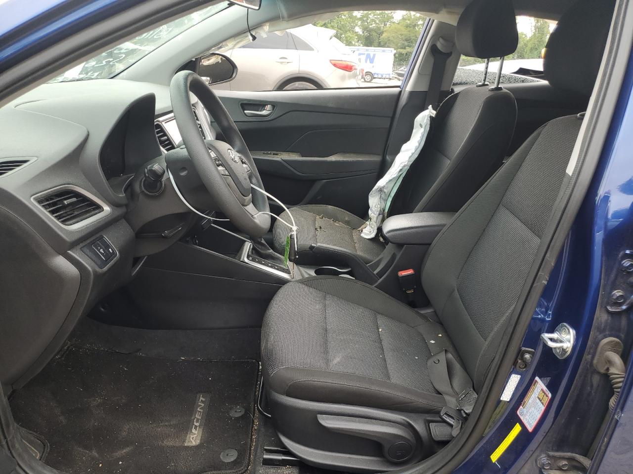 2022 Hyundai Accent - Image 7