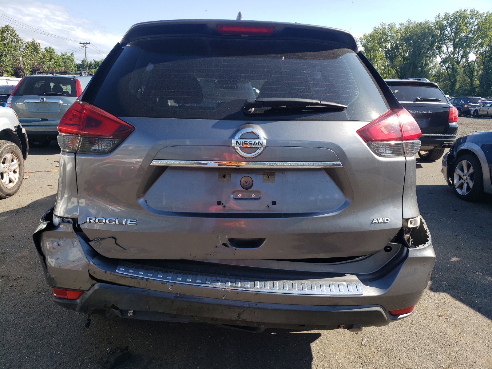 KNMAT2MV2HP597703 2017 Nissan Rogue S