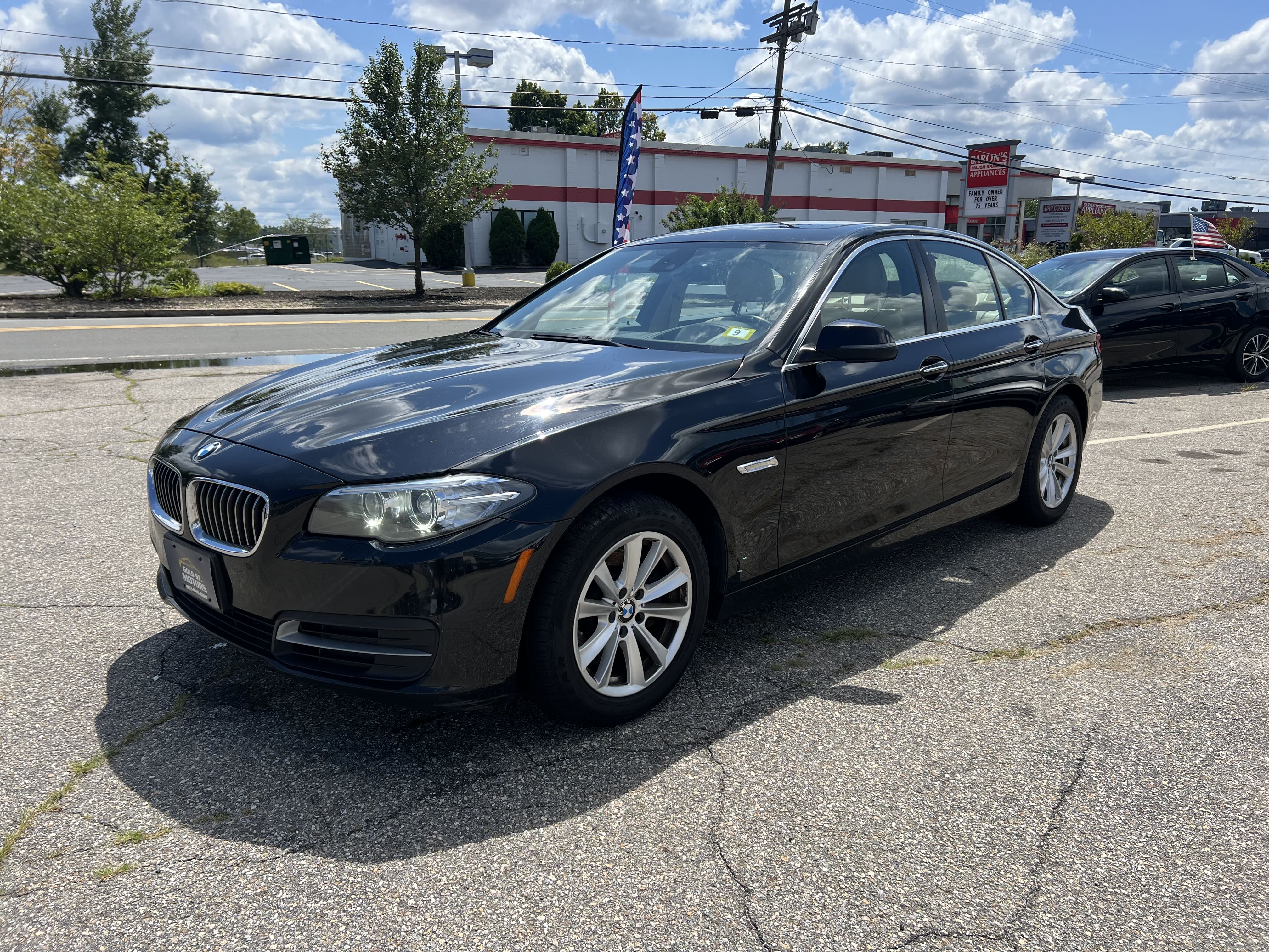 2014 BMW 528 Xi vin: WBA5A7C58ED613922