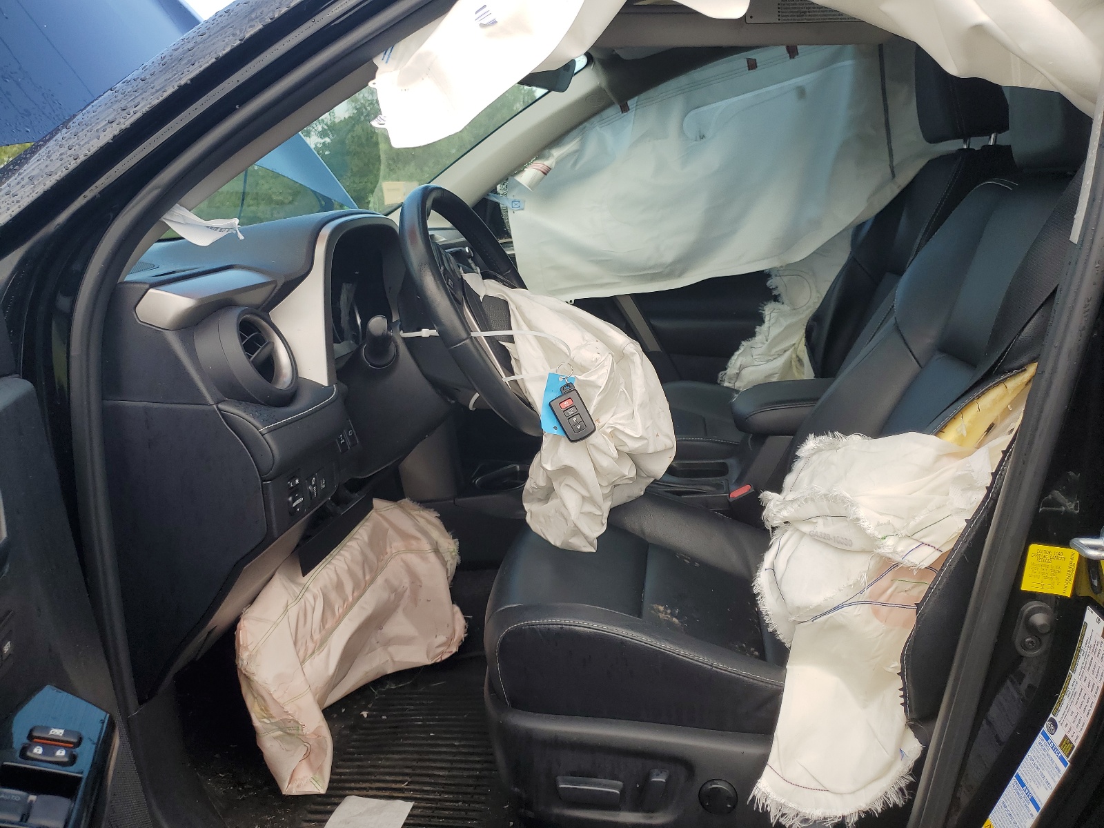 2T3DFREV5HW559494 2017 Toyota Rav4 Limited