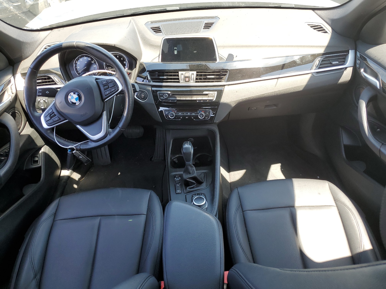 WBXHT3C51K3H35337 2019 BMW X1 xDrive28I