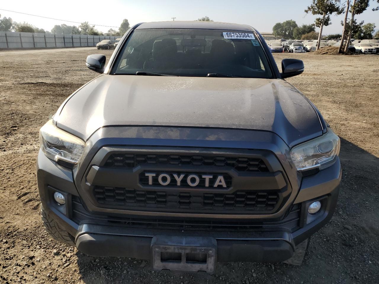 3TMAZ5CN4HM037320 2017 Toyota Tacoma Double Cab