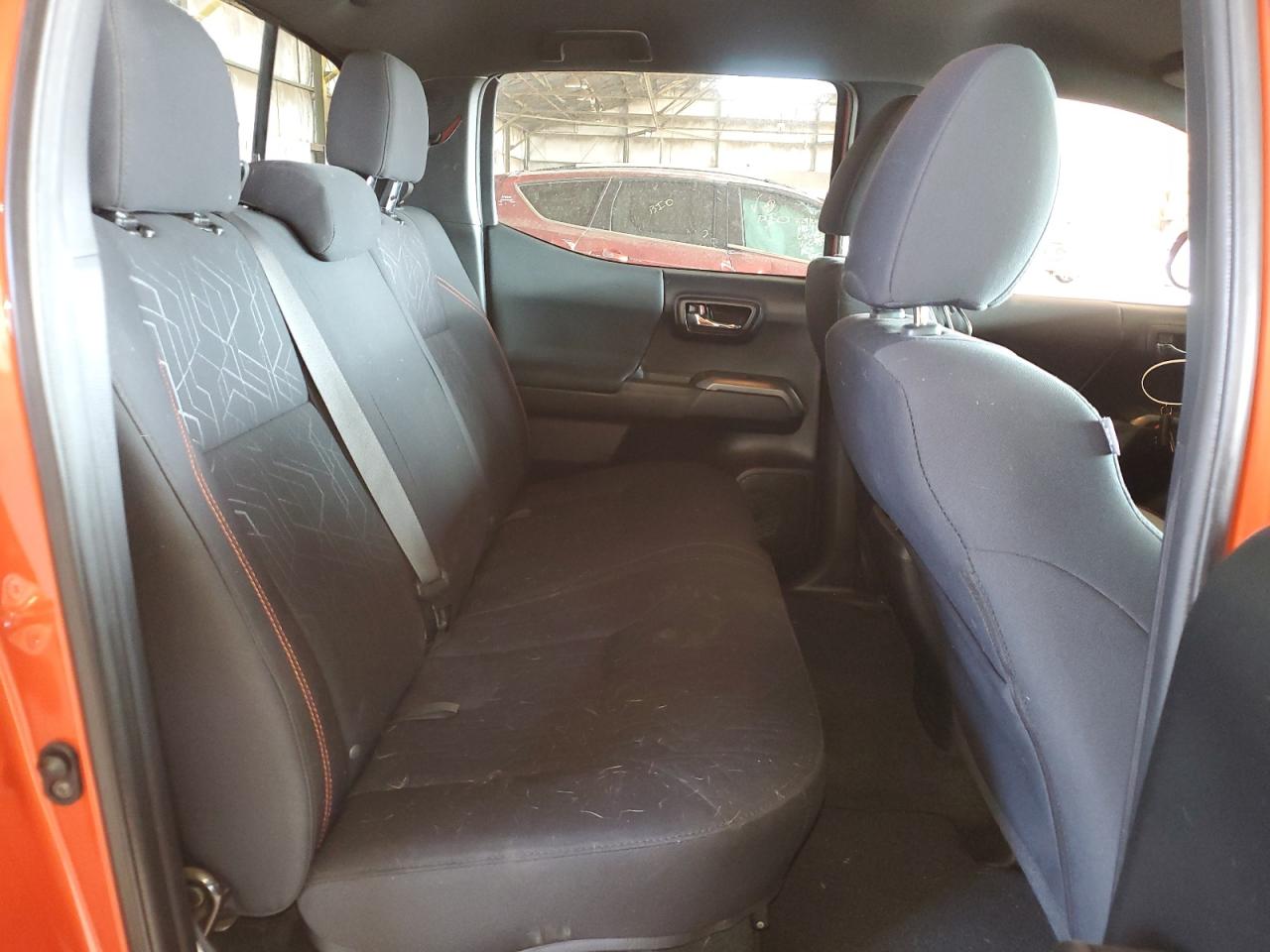 2018 Toyota Tacoma Double Cab VIN: 5TFCZ5AN8JX122110 Lot: 65682624