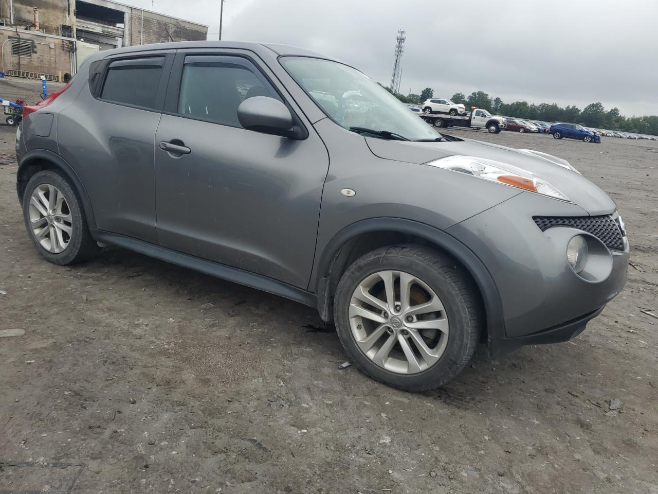 2011 Nissan Juke S VIN: JN8AF5MV3BT015801 Lot: 69284014