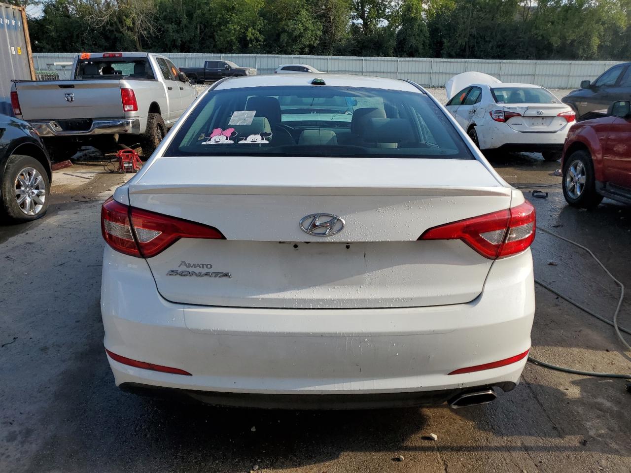 2017 Hyundai Sonata Se VIN: 5NPE24AF5HH560394 Lot: 65637924