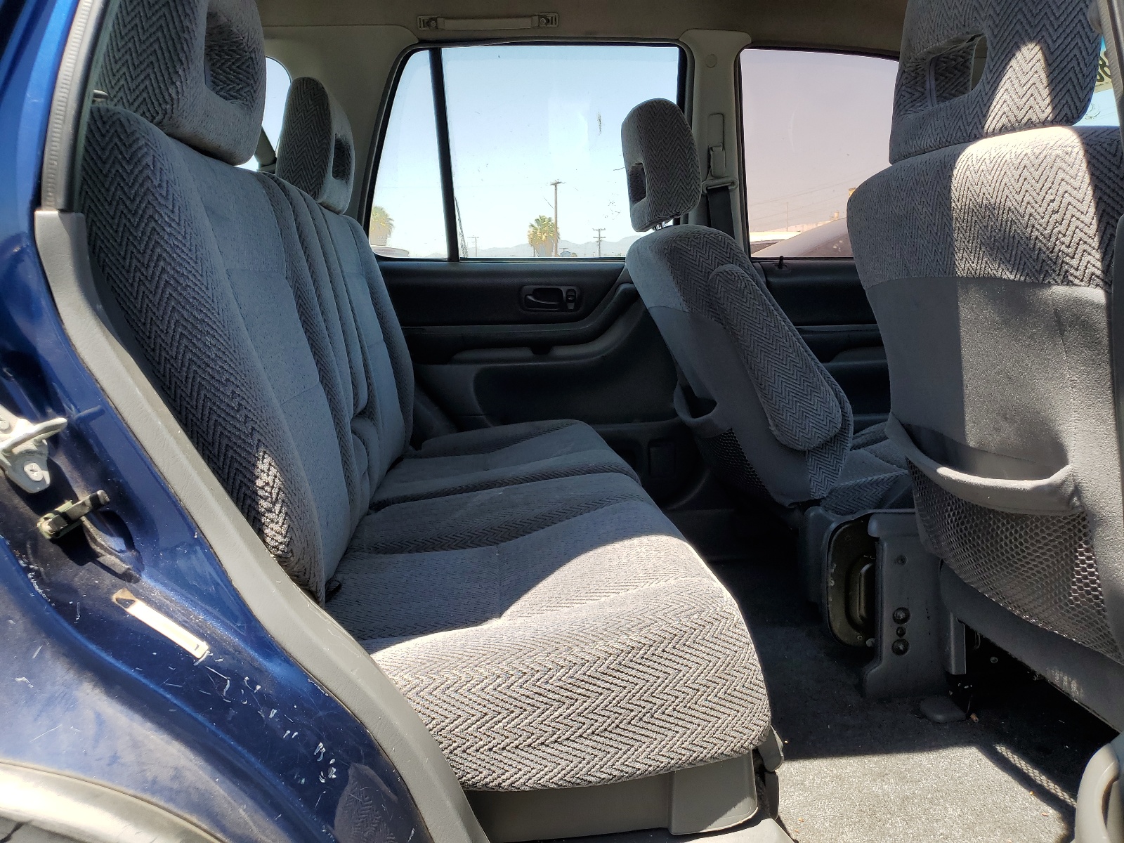 JHLRD1856VC017461 1997 Honda Cr-V Lx