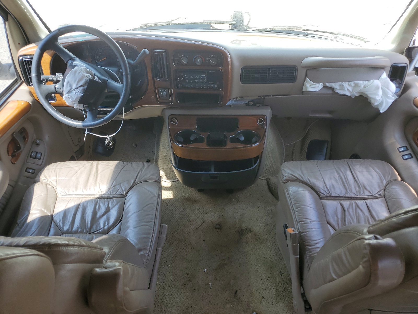 1GBFG15R7Y1233032 2000 Chevrolet Express G1500