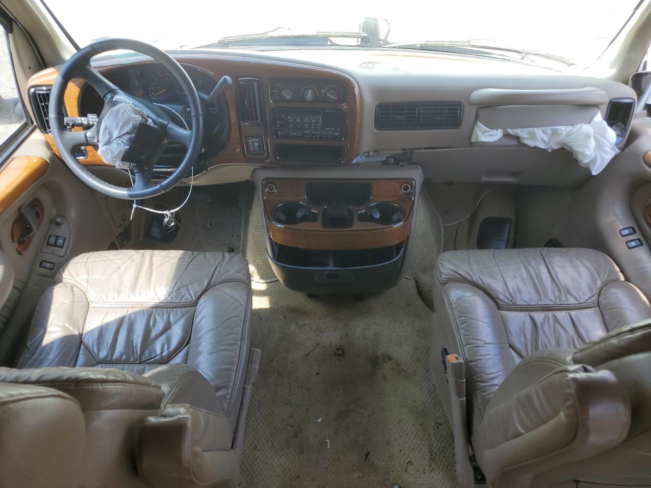 2000 Chevrolet Express G1500 VIN: 1GBFG15R7Y1233032 Lot: 66285134