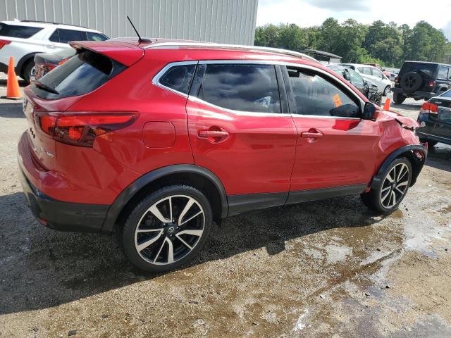  NISSAN ROGUE 2017 Czerwony