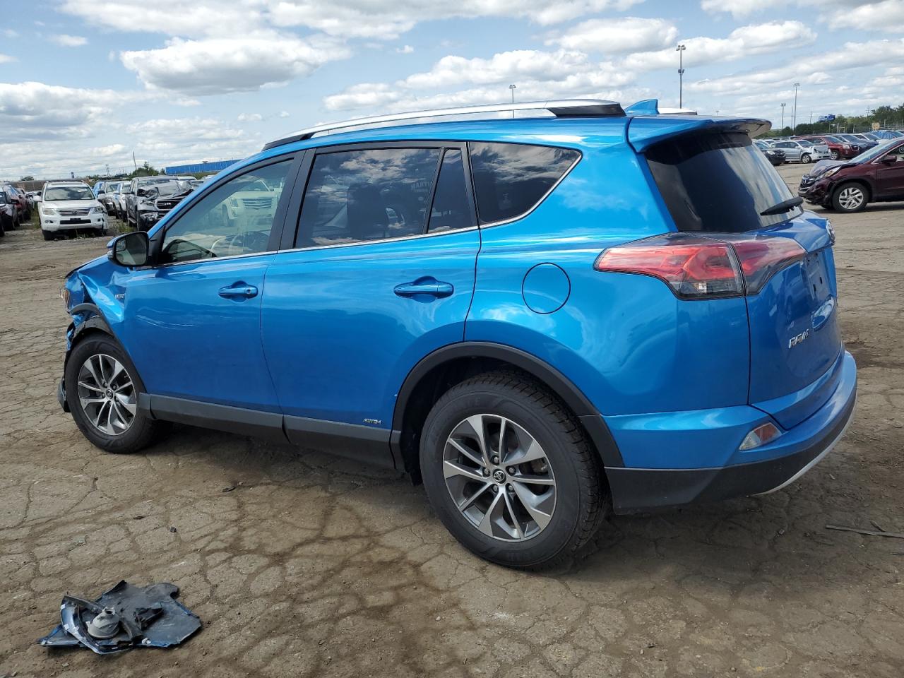 JTMRJREV9GD039301 2016 TOYOTA RAV 4 - Image 2