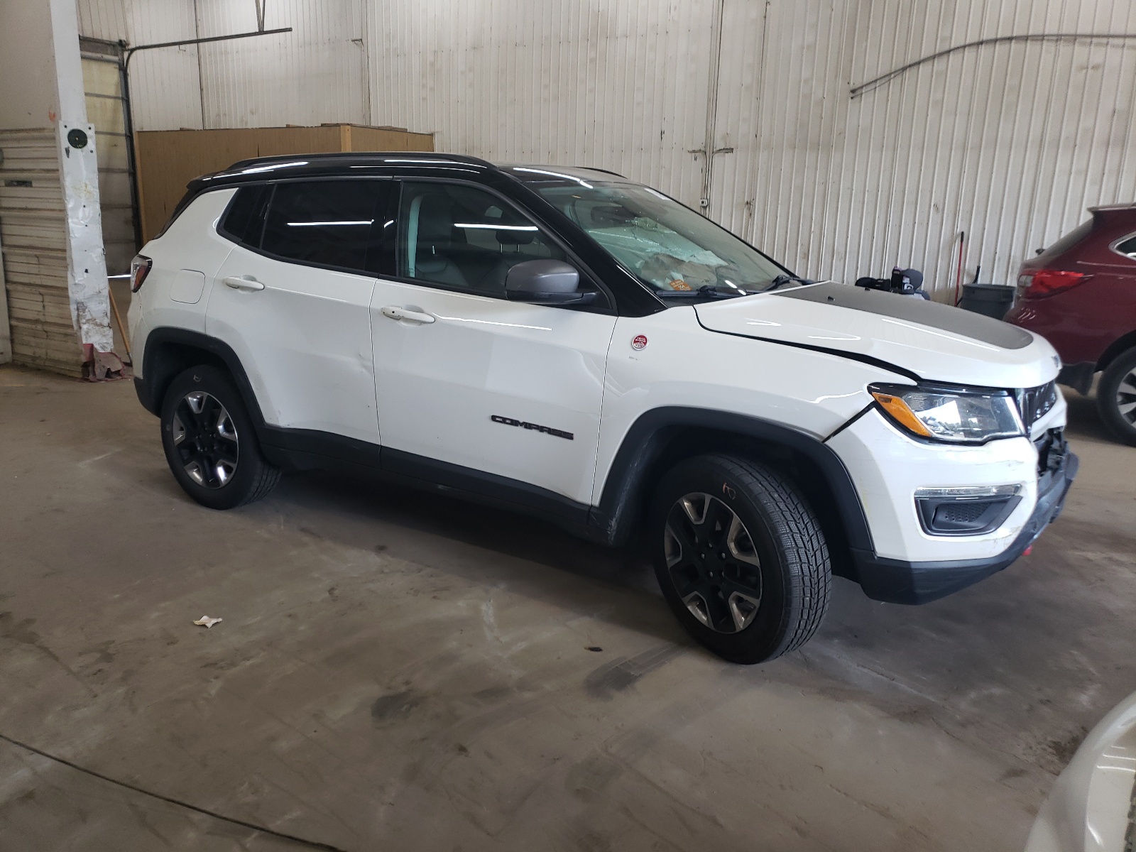 3C4NJDDBXJT211944 2018 Jeep Compass Trailhawk