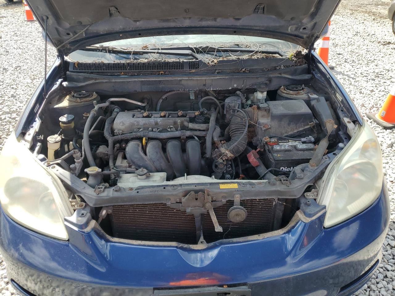 2003 Toyota Corolla Matrix Xr VIN: 2T1KR32E73C140520 Lot: 67189494