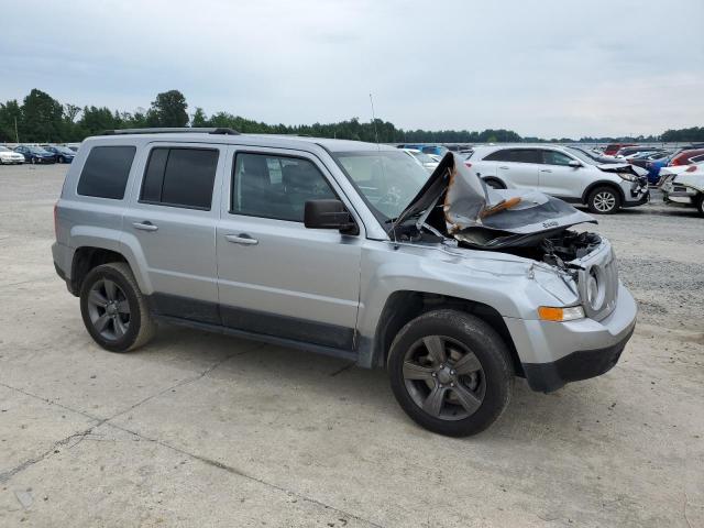 Паркетники JEEP PATRIOT 2017 Сріблястий