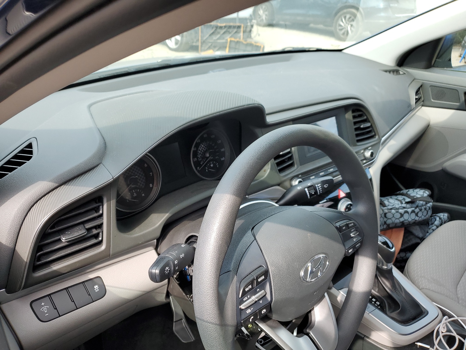 5NPD74LF7KH491063 2019 Hyundai Elantra Se