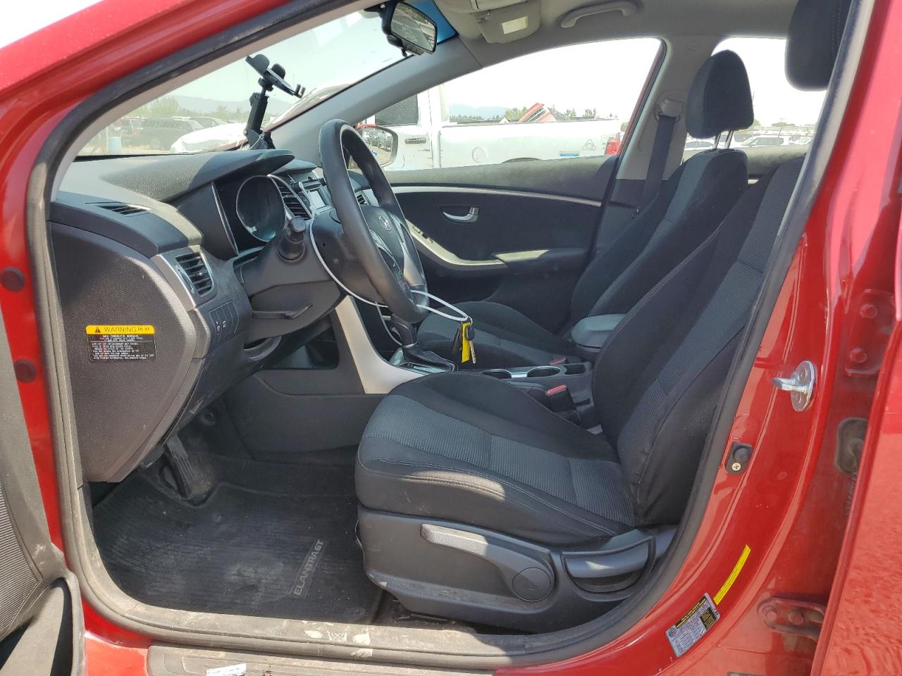 2013 Hyundai Elantra - Image 7