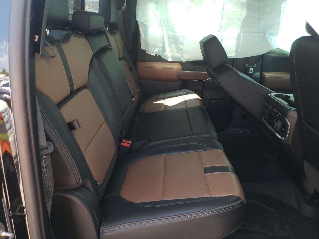 2019 Chevrolet Silverado K1500 High Country VIN: 1GCUYHEL3KZ186174 Lot: 64402624