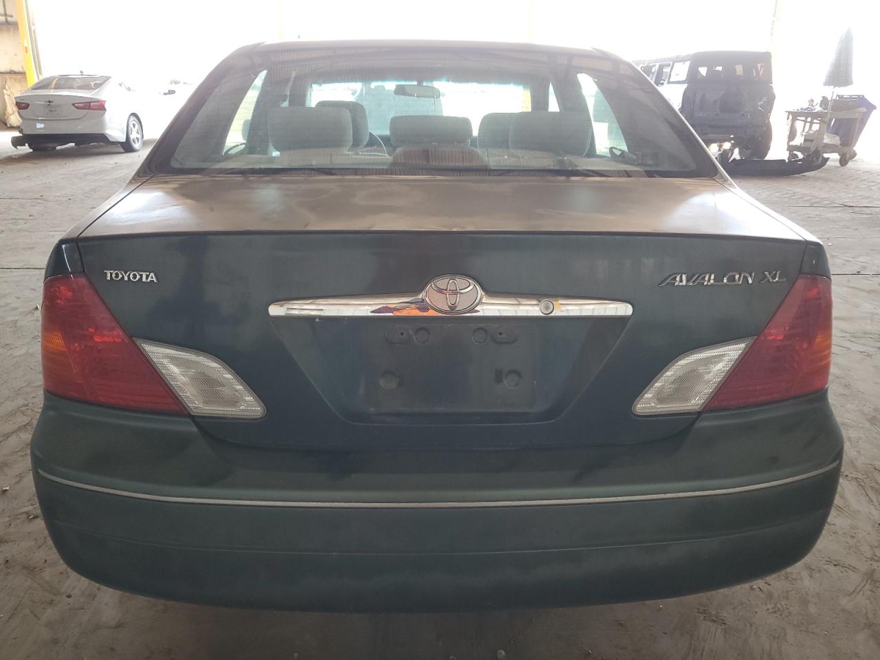 2000 Toyota Avalon Xl VIN: 4T1BF28B6YU024196 Lot: 66145234