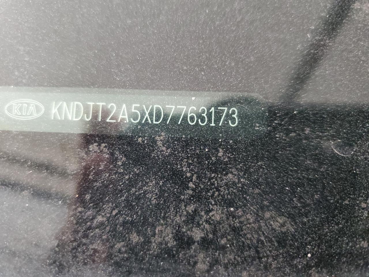 KNDJT2A5XD7763173 2013 Kia Soul