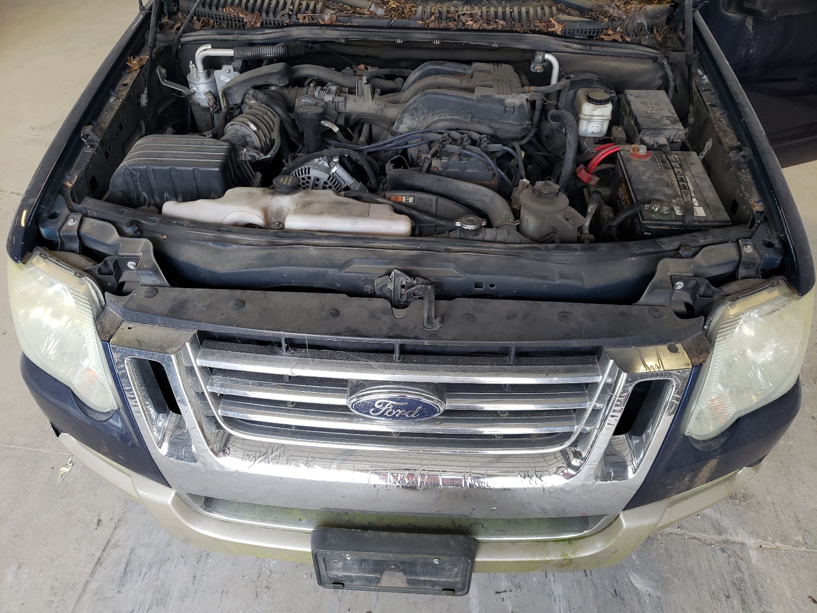 1FMEU74E08UA55623 2008 Ford Explorer Eddie Bauer