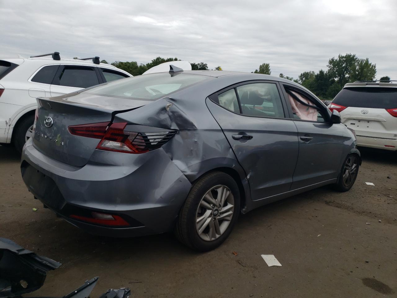 2019 Hyundai Elantra Sel VIN: KMHD84LF2KU877906 Lot: 69265954