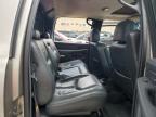 2002 Chevrolet Avalanche C1500 for Sale in Opa Locka, FL - Side