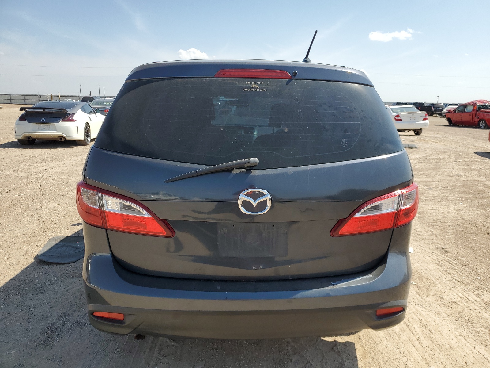 JM1CW2BL8C0109261 2012 Mazda 5