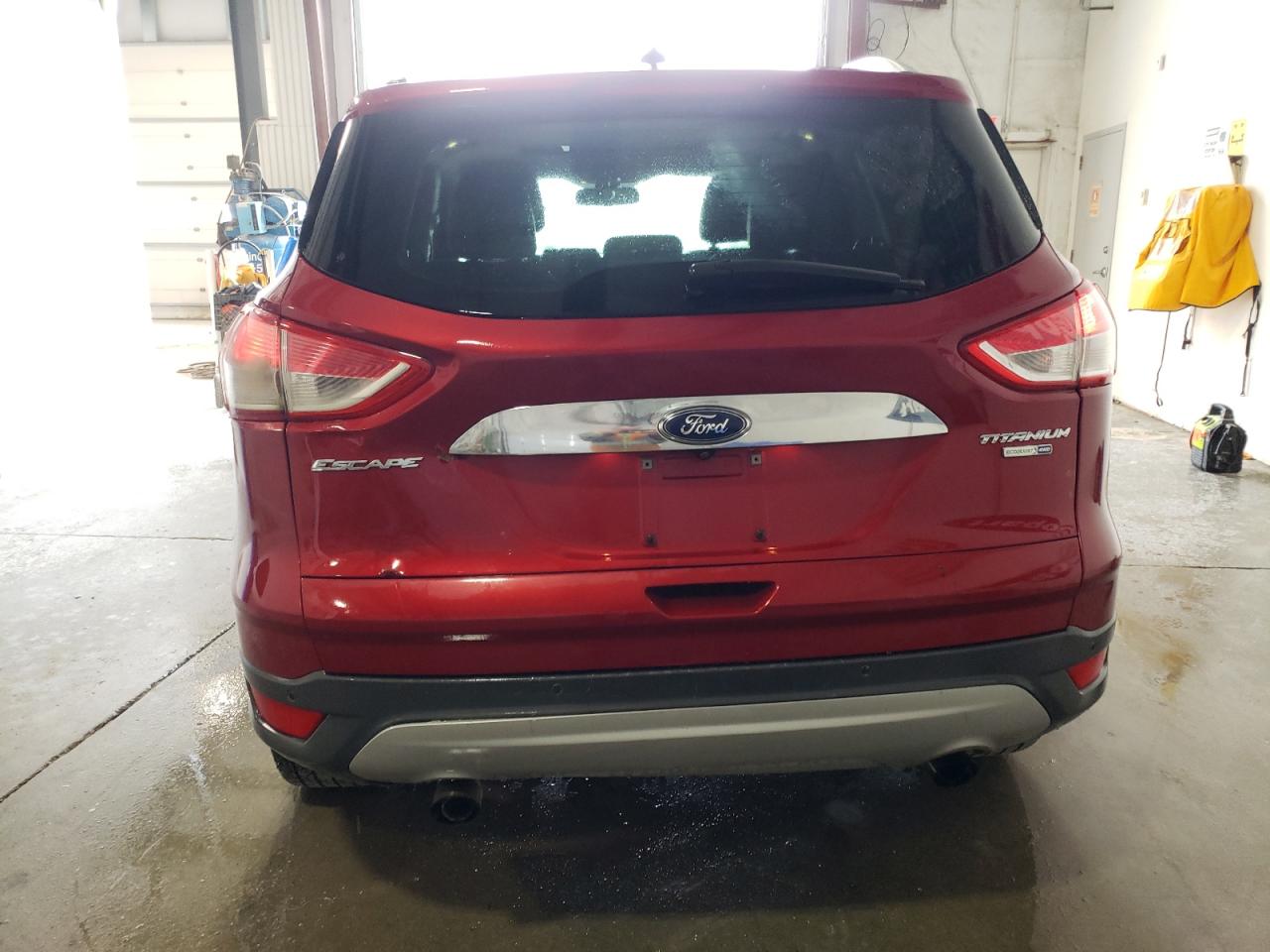 1FMCU9J91GUC48792 2016 Ford Escape Titanium