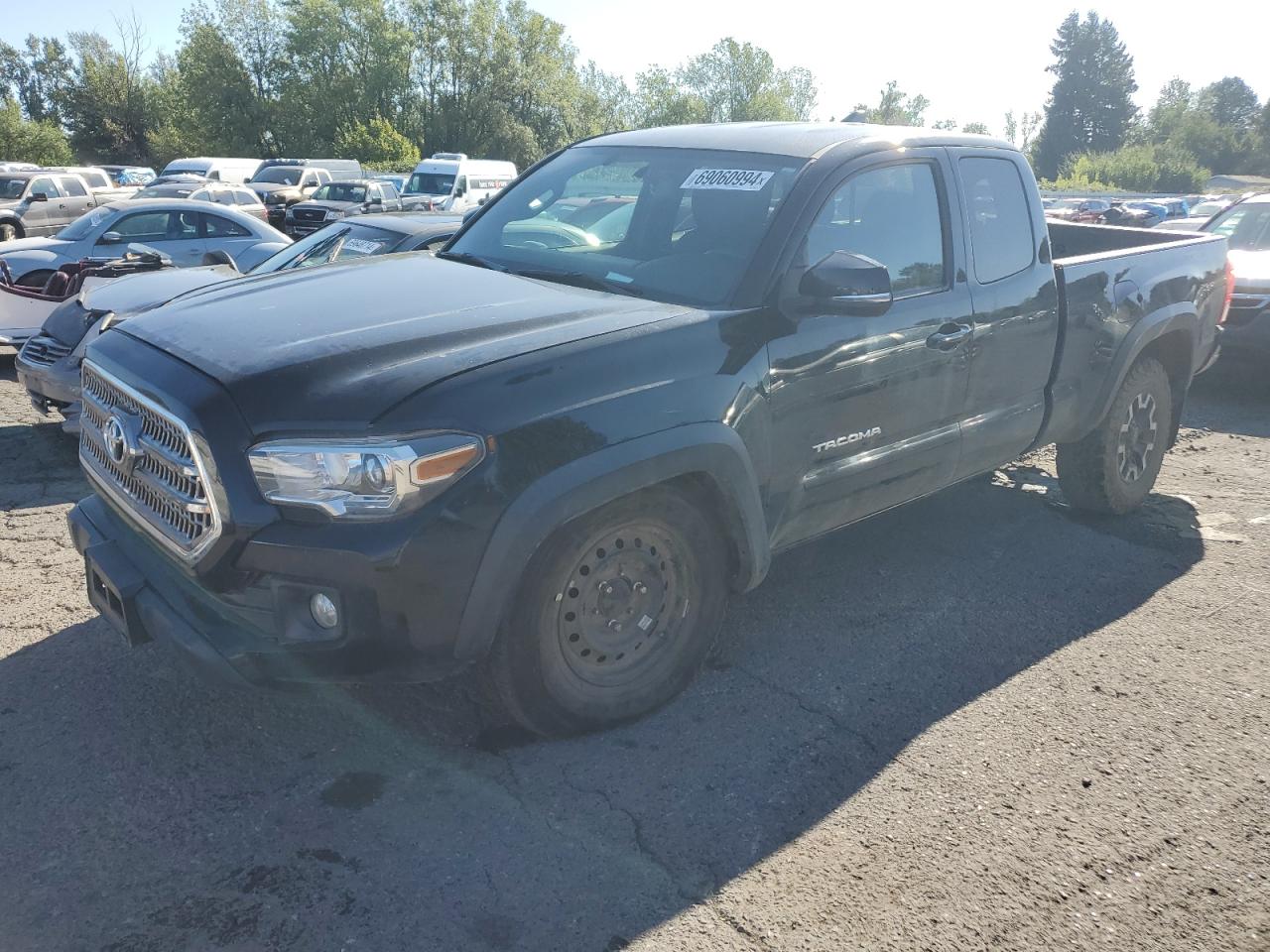 VIN 5TFSZ5AN3HX078460 2017 TOYOTA TACOMA no.1