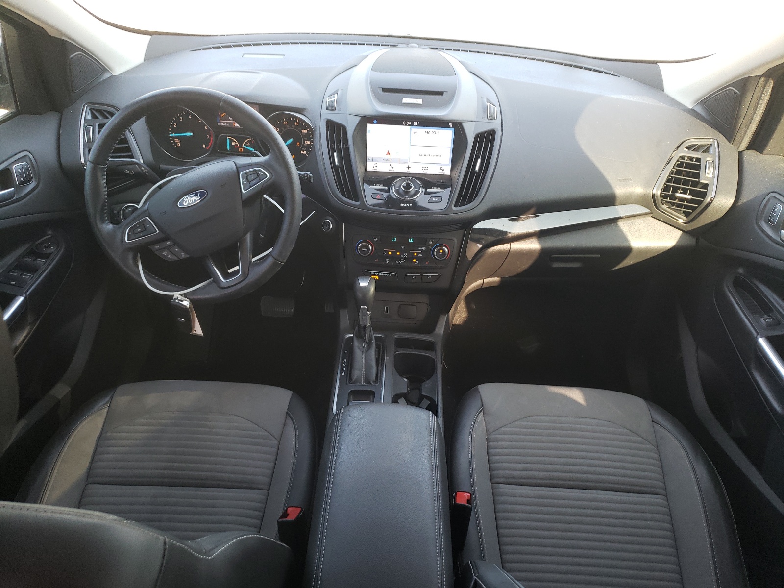 1FMCU0J92HUA02783 2017 Ford Escape Titanium