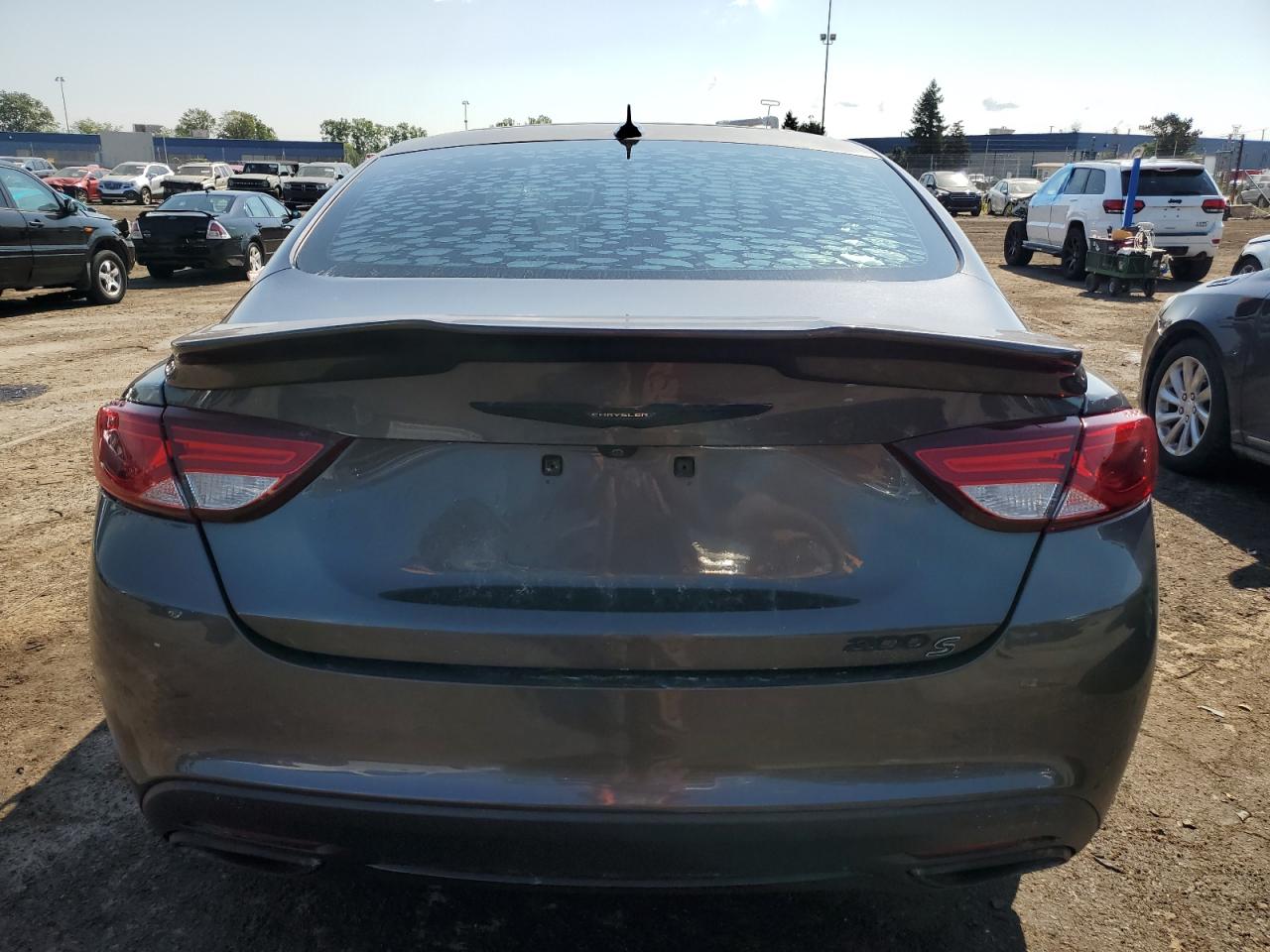 2015 Chrysler 200 S VIN: 1C3CCCBBXFN750073 Lot: 65993244