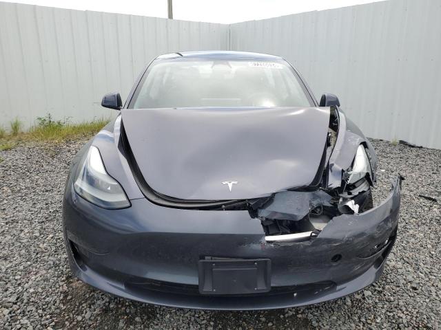  TESLA MODEL 3 2023 Серый