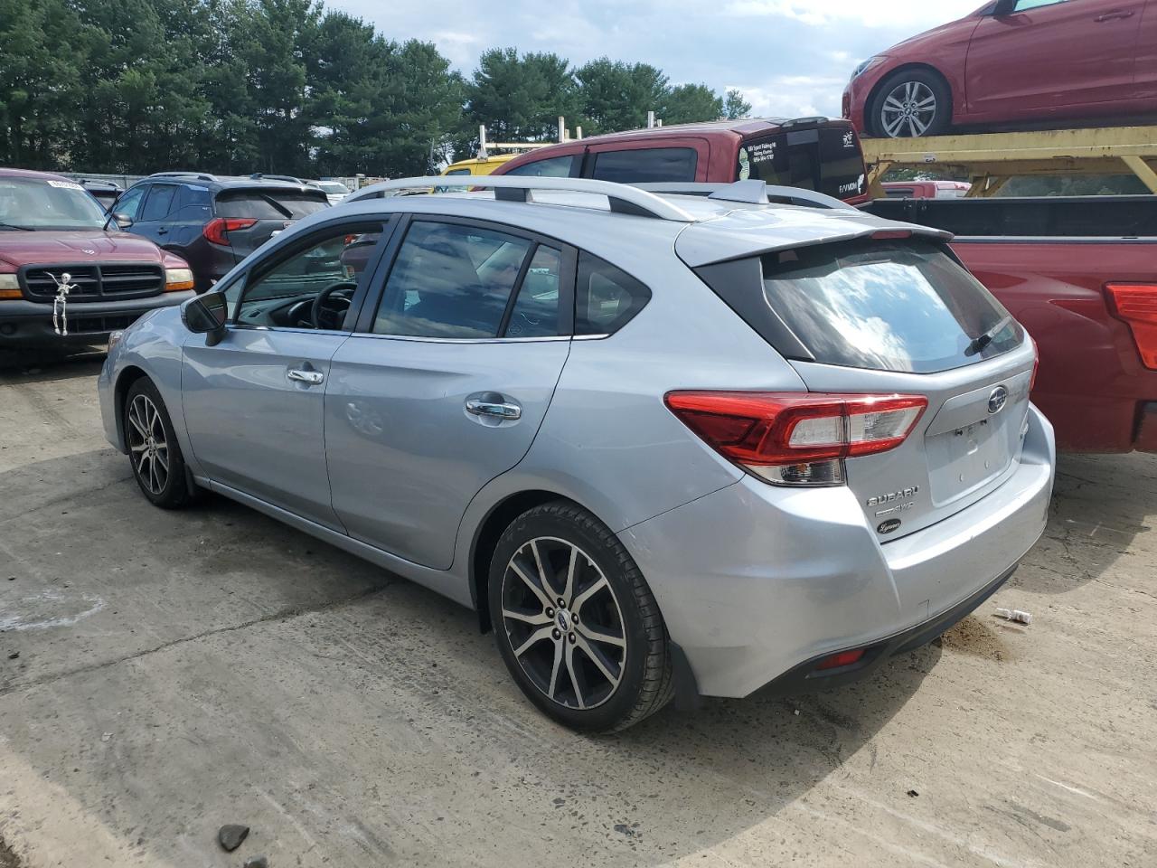 4S3GTAN64J3702668 2018 Subaru Impreza Limited