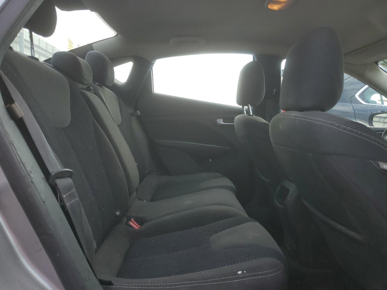 2015 Dodge Dart - Image 10