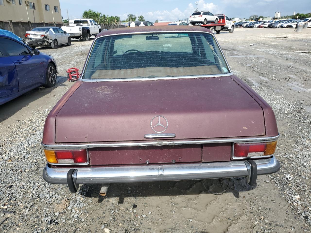1972 Mercedes-Benz A 250 VIN: 11501012094471 Lot: 67911514
